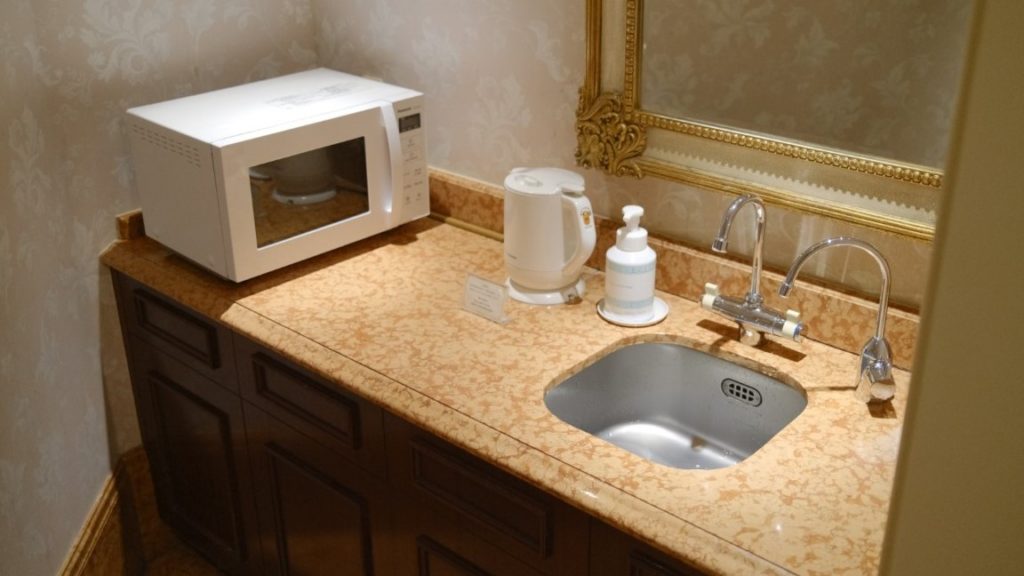 東京ディズニーランドホテル：ベビールーム（キッチン）